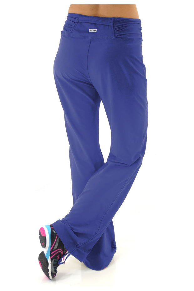 Motion Bootcut Pant