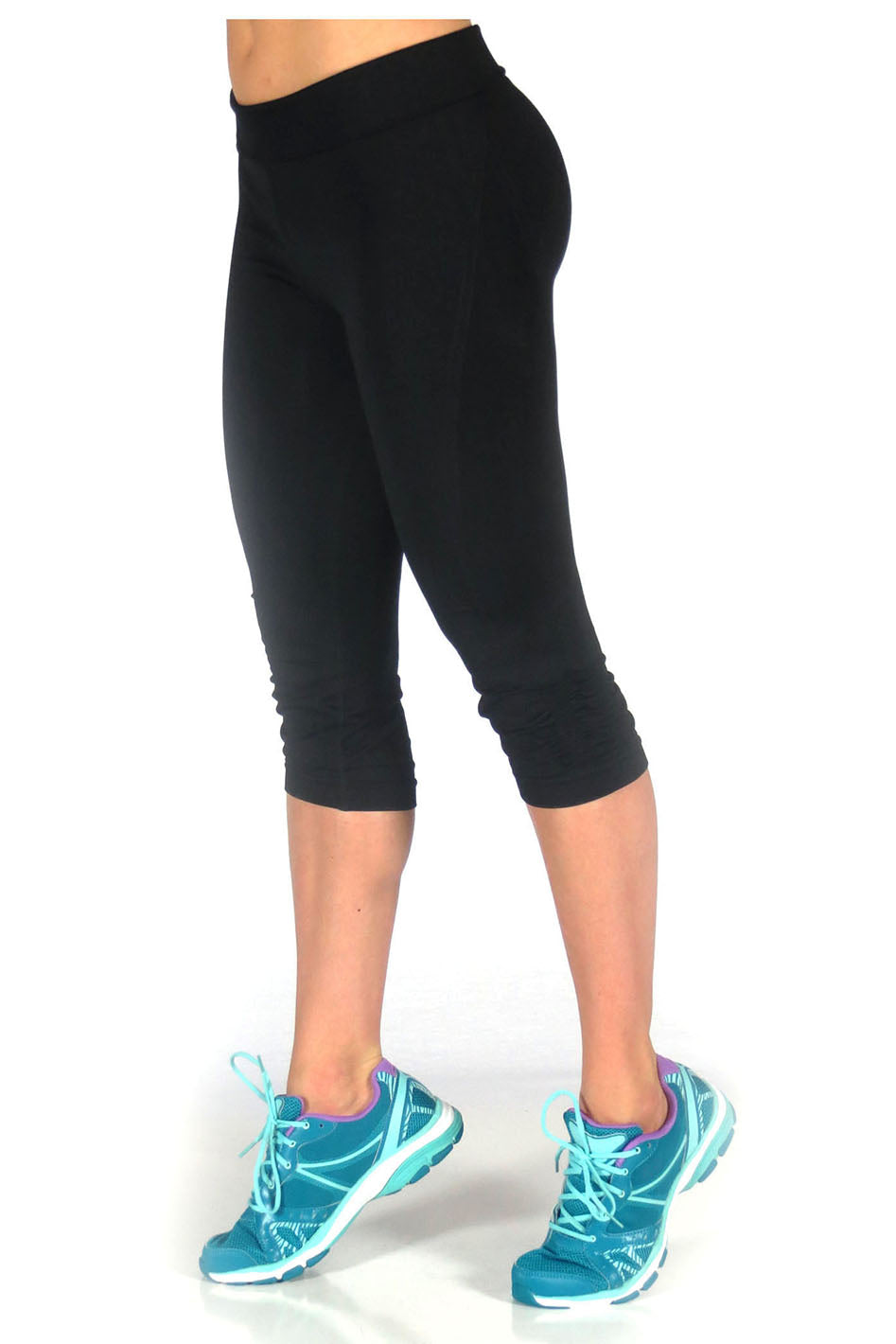 #color_essential-black