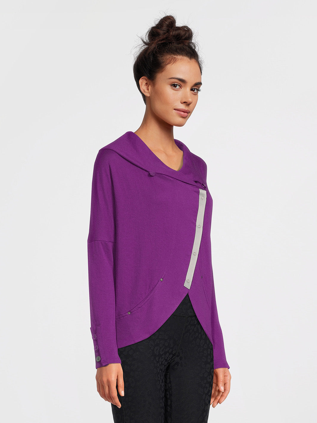#color_plum